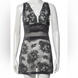 La Perla Black Lace-Trimmed Slip nightgown